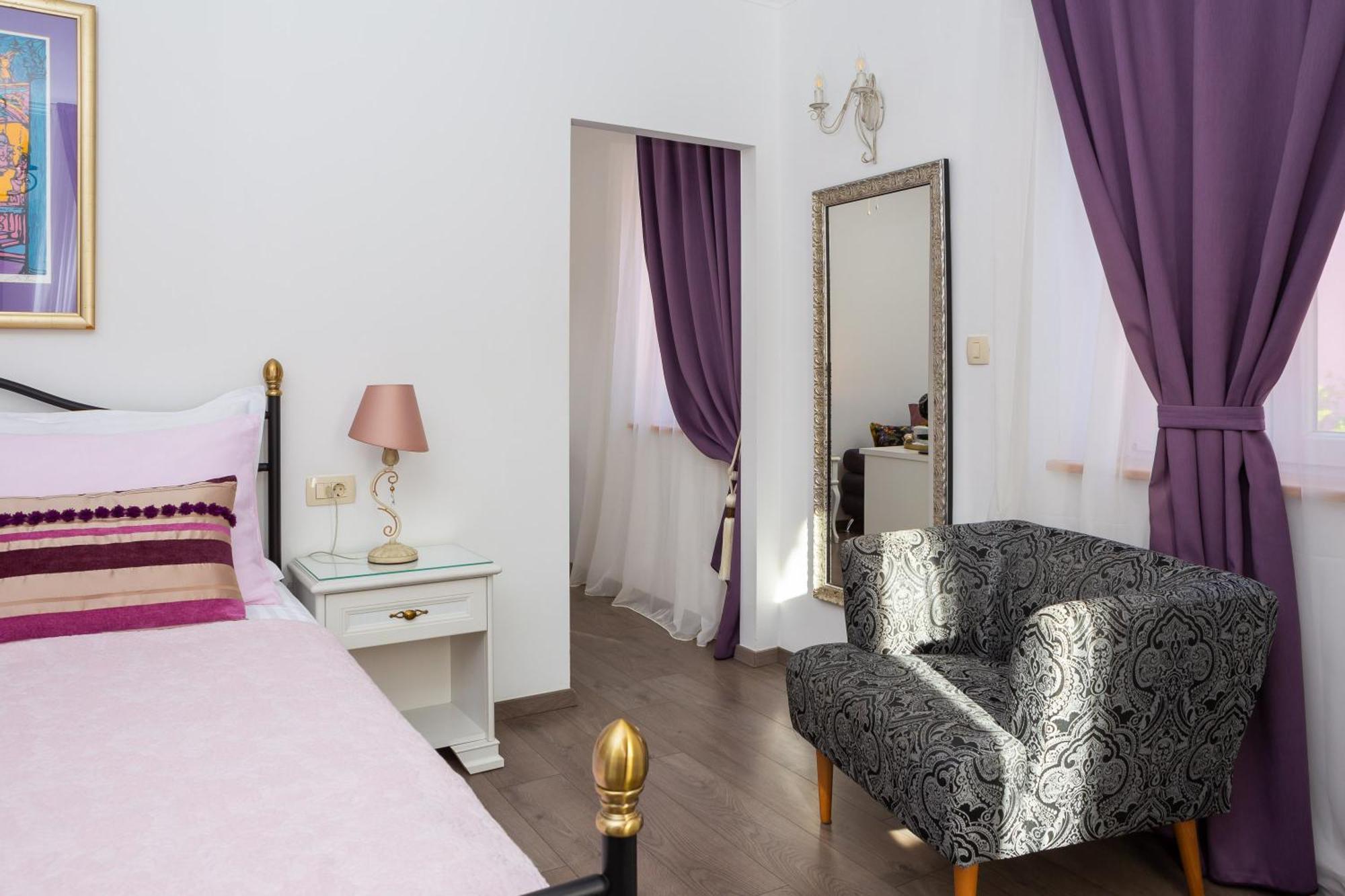Romantic Luxury Rooms Split Exterior photo