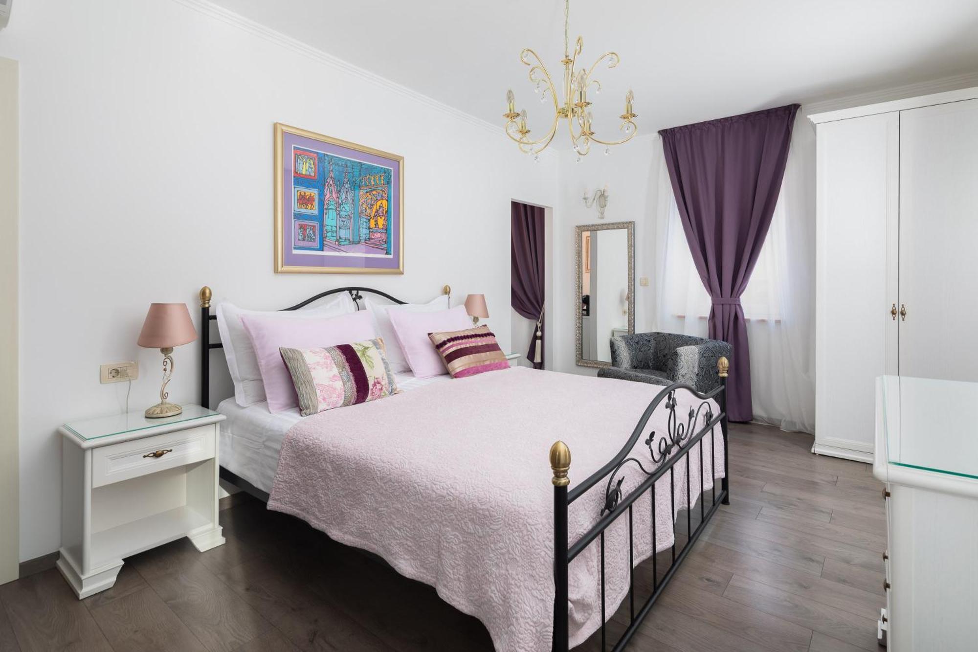 Romantic Luxury Rooms Split Exterior photo